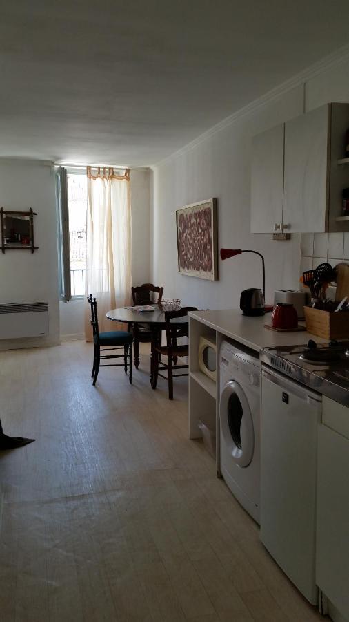 Appartement centre historique Béziers Extérieur photo